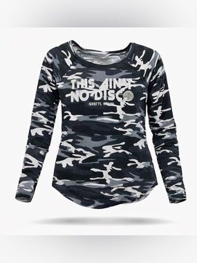 SHERYL CROW THIS AIN’T NO DISCO LYRIC graphic camouflage 3/4 sleeve top